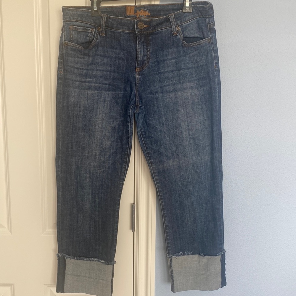 Comfy cropped jeans